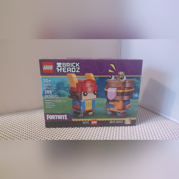 Lego Other - Lego 40910 Beef Boss & Skye Fortnite Brick Headz NWT Building Toy Set #299, #300
